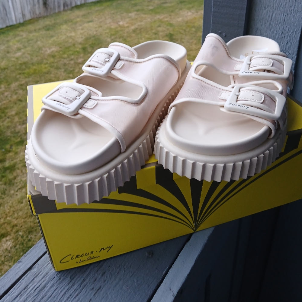 Circus NY By Sam Edelman, Cris Mesh Sandal Size 9 1/2